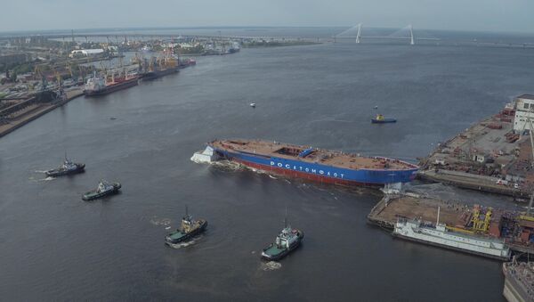 Мощнейший ледокол спустили на воду в Санкт-Петербурге - Sputnik Абхазия