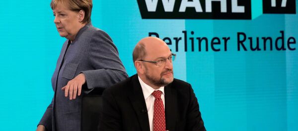 Канцлер Германии Ангела Меркель и лидер СДПГ Мартин Шульц - Sputnik Абхазия