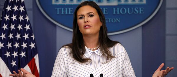 Представитель Белого дома Сара Сандерс Представитель Белого дома Сара Сандерс - Sputnik Абхазия