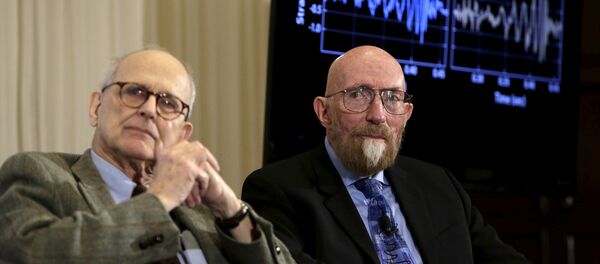 Два из трех обладателей Нобелевки по физике - Райнер Вайс и Кип С. Торн Два из трех обладателей Нобелевки по физике - Райнер Вайс и Кип С. Торн - Sputnik Абхазия