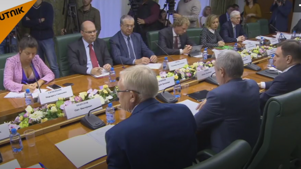 LIVE: Расширенное заседание временной комиссии по защите суверенитета РФ - Sputnik Абхазия