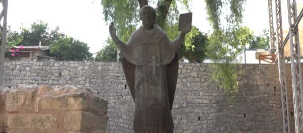 Кадры с раскопок предполагаемой могилы Николая Чудотворца Кадры с раскопок предполагаемой могилы Николая Чудотворца - Sputnik Абхазия