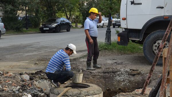 Прокладка канализации по улице Имама Шамиля - Sputnik Абхазия