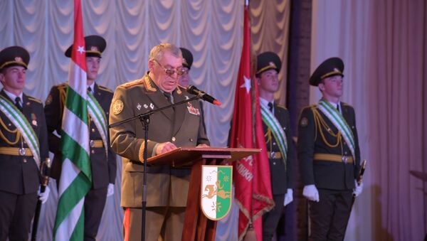 Абхазской армии - 25: как отметили дату в Сухуме - Sputnik Абхазия