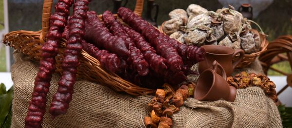 Презентация каталога предприятий сельского хозяйства Абхазии Презентация каталога предприятий сельского хозяйства Абхазии - Sputnik Абхазия