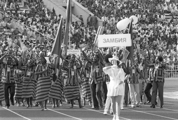 Делегация Замбии на открытии фестиваля на Центральном стадионе имени В.И. Ленина - Sputnik Абхазия