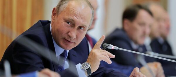 Президент РФ Владимир Путин, архивное фото Президент РФ Владимир Путин, архивное фото - Sputnik Абхазия