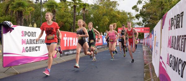 Триатлон в Сухуме Триатлон в Сухуме - Sputnik Абхазия