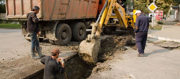 Ремонт дороги в Гудауте Ремонт дороги в Гудауте - Sputnik Абхазия