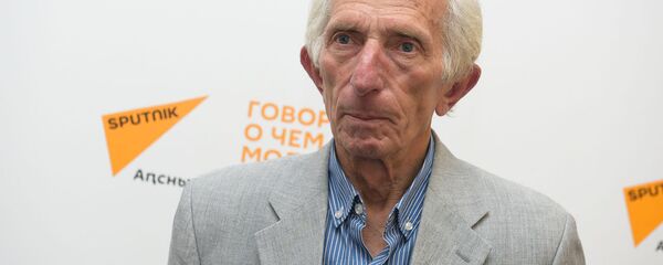 Сергей Цвижба Сергей Цвижба - Sputnik Аҧсны