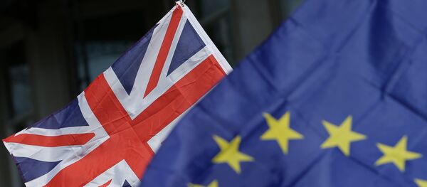 Флаг Великобритании и ЕС Флаг Великобритании и ЕС - Sputnik Абхазия
