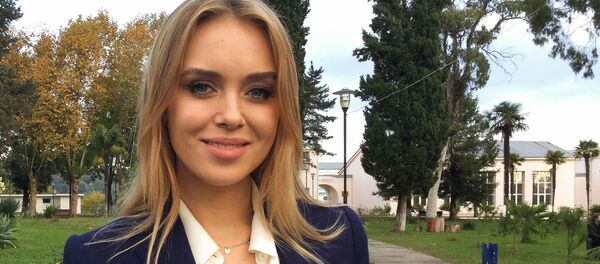 Посол доброй воли Ксения Сухинова Посол доброй воли Ксения Сухинова - Sputnik Абхазия