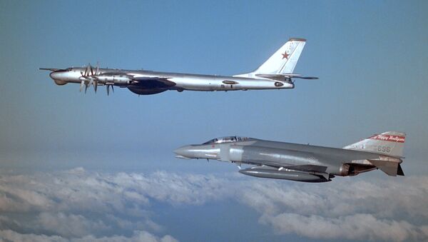 Американский истребитель F4D - Sputnik Абхазия