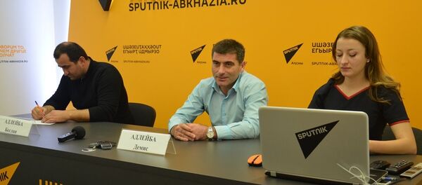 Юные абхазские каратисты готовятся к Чемпионату мира . Пресс конференция - Sputnik Абхазия