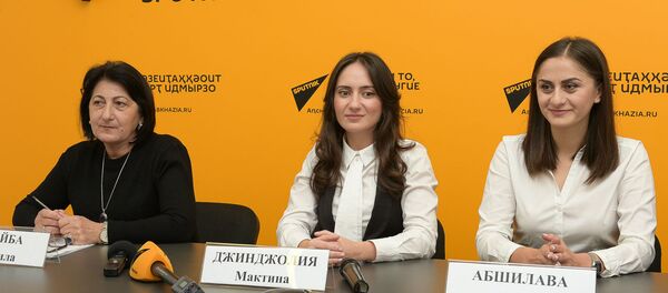 Пресс-конференция с фондом АШАНА об акции Урок Добра Пресс-конференция с фондом АШАНА об акции Урок Добра - Sputnik Аҧсны