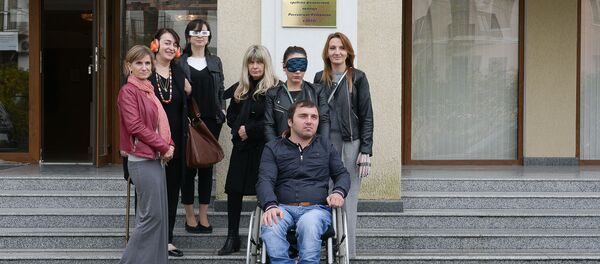 Проверка доступности объектов для инвалидов Проверка доступности объектов для инвалидов - Sputnik Абхазия