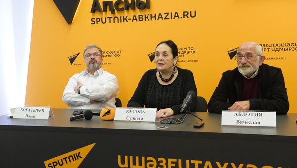 Открытие фестиваля Кунаки. Пресс-конференция - Sputnik Абхазия
