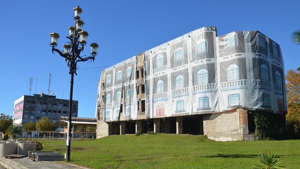 Недостроенное здание райкома партии СССР - Sputnik Абхазия