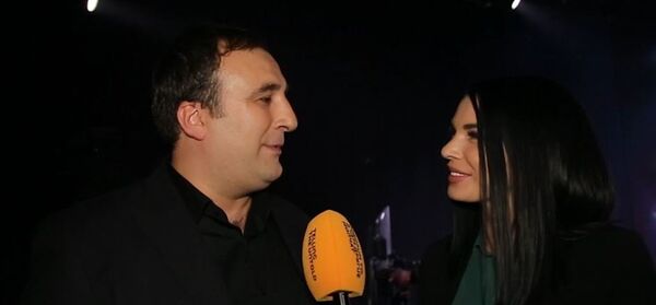 Тайный гость Леона Капба: Тания пришел поддержать конкурсанта Ты супер! Танцы - Sputnik Абхазия