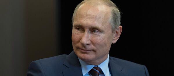 Президент РФ Владимир Путин Президент РФ Владимир Путин - Sputnik Абхазия