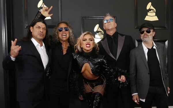 Певица Леди Гага и группа Металлика на церемонии вручения премии Грэмми в Лос-Анджелесе - Sputnik Абхазия