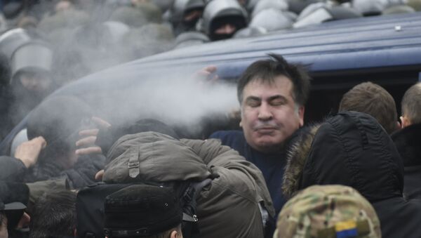 Сторонники Михаила Саакашвили освобождают политика в Киеве - Sputnik Абхазия