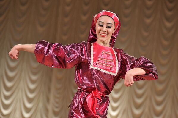 Отчетный концерт ансамбля Кавказ - Sputnik Абхазия