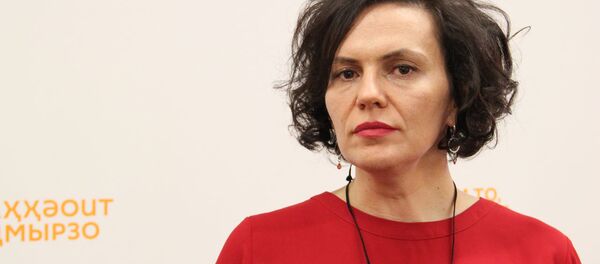 Эльвира Арсалия Эльвира Арсалия - Sputnik Аҧсны