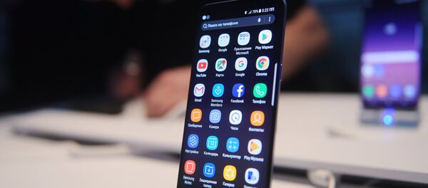 Презентация новой модели смартфона Samsung Galaxy S8 Презентация новой модели смартфона Samsung Galaxy S8 - Sputnik Абхазия