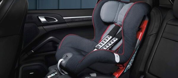 Детское кресло Детское кресло - Sputnik Абхазия