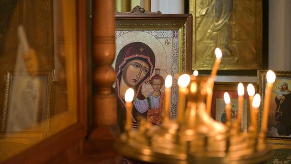 Празднование Рождества в Сухумском Кафедральном соборе - Sputnik Абхазия
