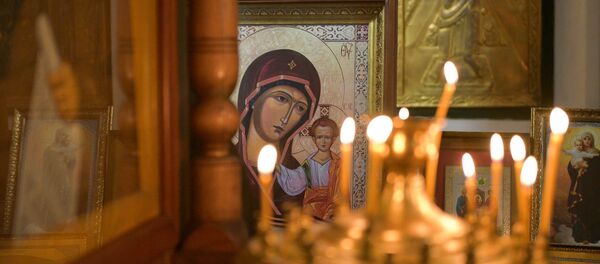 Празднование Рождества в Сухумском Кафедральном соборе Празднование Рождества в Сухумском Кафедральном соборе - Sputnik Абхазия