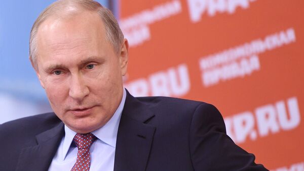 Президент РФ В. Путин встретился с представителями российских печатных СМИ и информагентств - Sputnik Абхазия