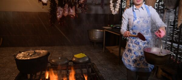 Ажьырӡы, амца, нас акакан: ақалмышь аҟаҵашьа Ажьырӡы, амца, нас акакан: ақалмышь аҟаҵашьа - Sputnik Аҧсны