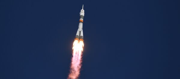 Пуск ракеты-носителя Союз-ФГ с ТПК Союз МС-07 с космодрома Байконур. - Sputnik Абхазия