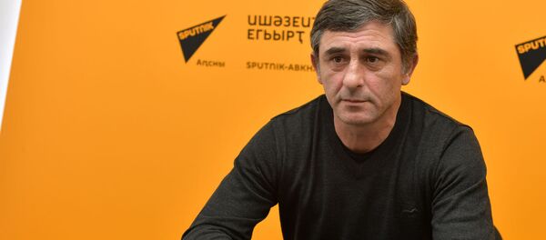 Джума Кварацхелия Джума Кварацхелия - Sputnik Абхазия