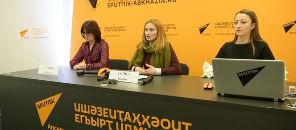 Миллион причин: Киараз отчитался в тратах денег частного спонсора Миллион причин: Киараз отчитался в тратах денег частного спонсора - Sputnik Абхазия