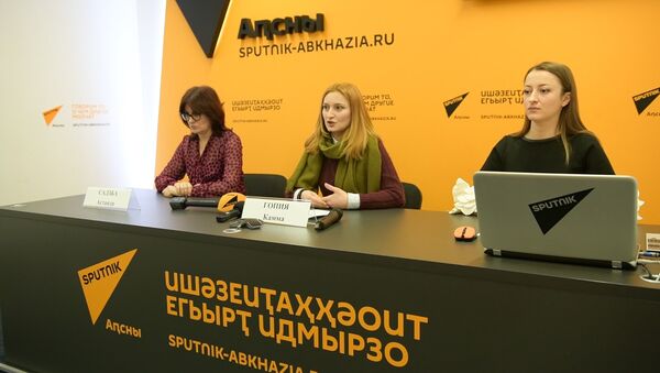 Миллион причин: Киараз отчитался в тратах денег частного спонсора - Sputnik Абхазия