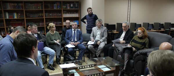 Круглый стол Клуб избирателей Круглый стол Клуб избирателей - Sputnik Абхазия