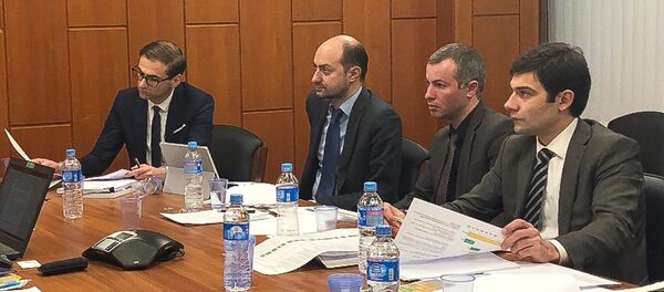 Заур Гулиа и Инар Гицба встретились с представителями Агентства стратегических инициатив в Москве Заур Гулиа и Инар Гицба встретились с представителями Агентства стратегических инициатив в Москве - Sputnik Абхазия