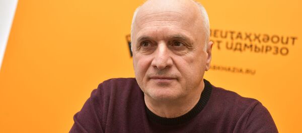 Абессалом Кәарҷиа  Абессалом Кәарҷиа  - Sputnik Аҧсны