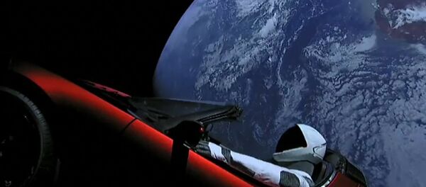 Запуск ракеты Falcon Heavy с автомобилем Tesla Запуск ракеты Falcon Heavy с автомобилем Tesla - Sputnik Абхазия