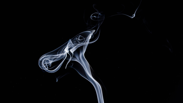 Дым сигареты - Sputnik Абхазия