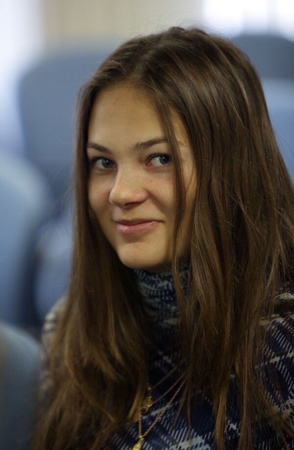 Спортсменка Екатерина Столярова во время церемонии вручения удостоверений кандидата в российскую олимпийскую сборную - Sputnik Абхазия