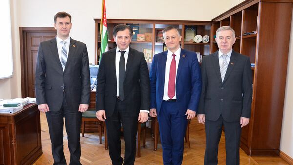 Встреча вице-президента с делегацией из ПМР - Sputnik Аҧсны