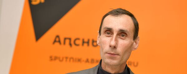 аҭоурыхтә ҭҵаарадыррақәа рдоктор Аслан Аҩӡба аҭоурыхтә ҭҵаарадыррақәа рдоктор Аслан Аҩӡба - Sputnik Аҧсны