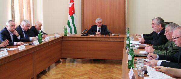 Совещание в администрации президента по подготовке в празднованию Дня независимости Абхазии - Sputnik Аҧсны