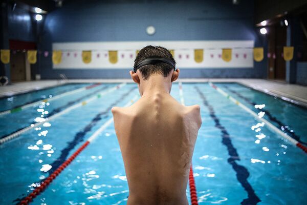 Снимок из серии Волшебство воды иранского фотографа Бехнема Сахви. Профессиональный конкурс. Категория Спорт. - Sputnik Абхазия
