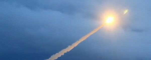 Испытание российской крылатой ракеты неограниченной дальности Испытание российской крылатой ракеты неограниченной дальности - Sputnik Абхазия