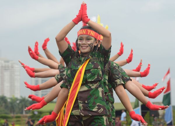 Женщины-солдаты индонезийской армии - Sputnik Абхазия